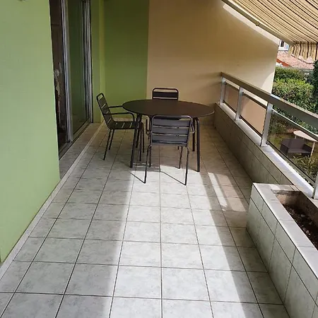 Greenparkantibes Appartement *